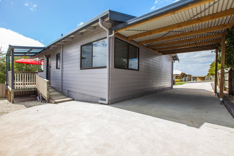 Bircoo Cottage Beach And Golf Getaway - New South Wales Tourism  11