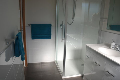 Modern 2 Bedroom Appartment - New South Wales Tourism  10