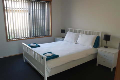 Modern 2 Bedroom Appartment - New South Wales Tourism  5