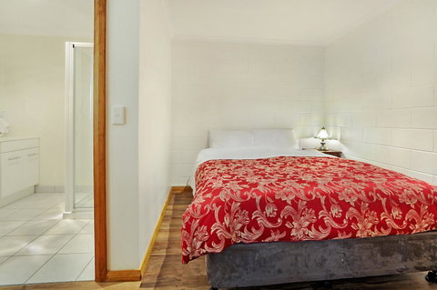 Harvey Farm Lodge - New South Wales Tourism  22