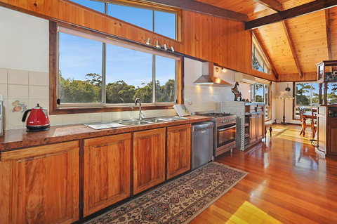 Harvey Farm Lodge - New South Wales Tourism  6