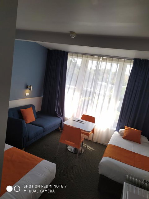 Waterfront Lodge Motel - New South Wales Tourism  6