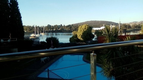 Waterfront Lodge Motel - New South Wales Tourism  0