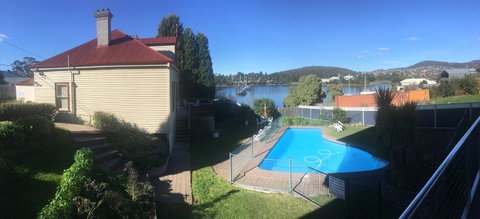Waterfront Lodge Motel - New South Wales Tourism  43