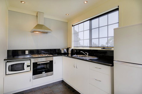 Aloft Boutique Accommodation - New South Wales Tourism  17