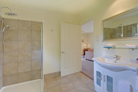 Aloft Boutique Accommodation - New South Wales Tourism  3