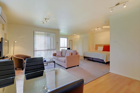 Aloft Boutique Accommodation - New South Wales Tourism  1