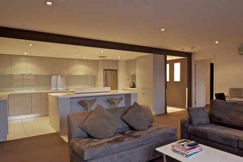 Zero Davey Boutique Apartment Hotel - New South Wales Tourism  21