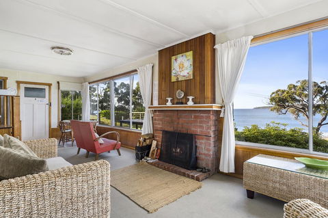 Summertime Cottage - New South Wales Tourism  17