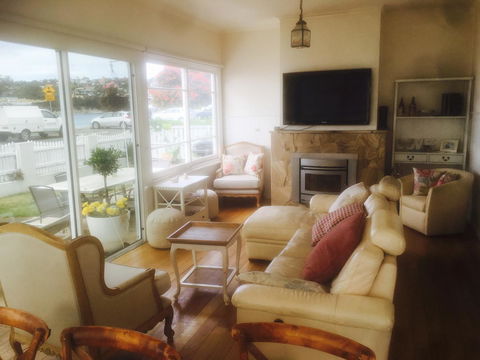 The Ultimate Beach House - New South Wales Tourism  15