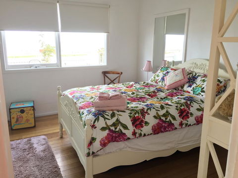 The Ultimate Beach House - New South Wales Tourism  17