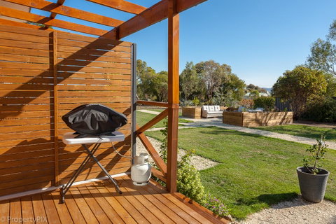 Harrison Grove - New South Wales Tourism  14