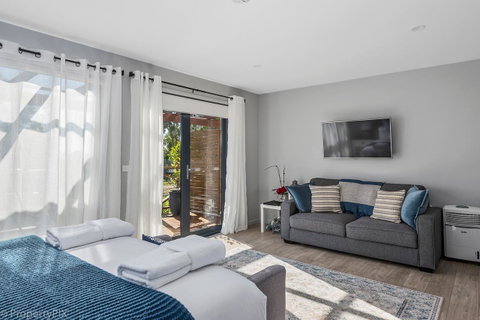 Harrison Grove - New South Wales Tourism  8