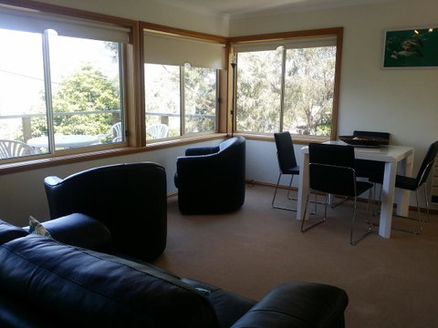 Freycinet Sanctuary 5 - New South Wales Tourism  4