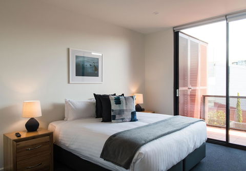 Sullivans Cove Apartments - New South Wales Tourism  40