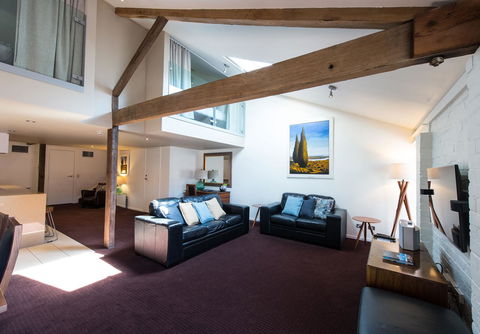 Sullivans Cove Apartments - New South Wales Tourism  19
