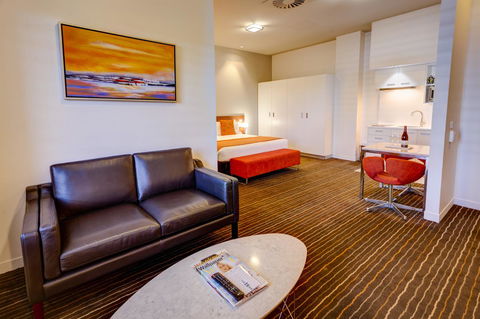 Mantra Charles Hotel - New South Wales Tourism  22