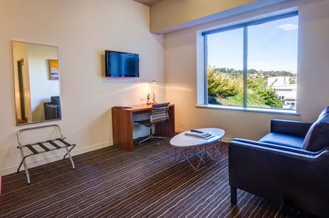 Mantra Charles Hotel - New South Wales Tourism  21