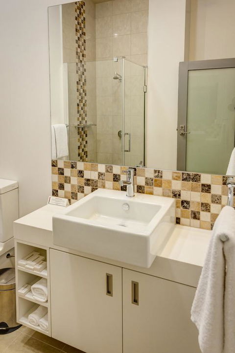 Mantra Charles Hotel - New South Wales Tourism  26