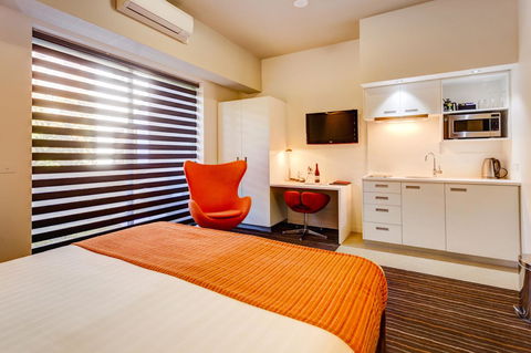 Mantra Charles Hotel - New South Wales Tourism  39