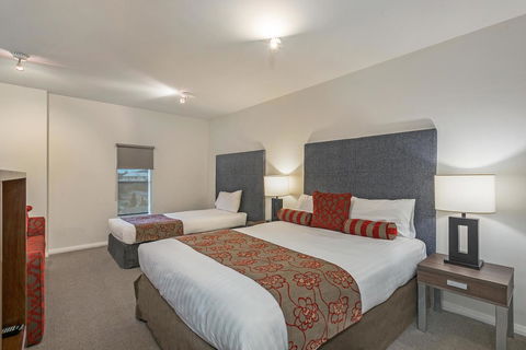 Mantra One Sandy Bay Road - New South Wales Tourism  7