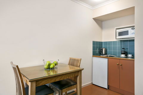 Hobart Waterfront Apartments - New South Wales Tourism  11