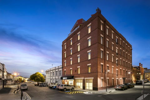 Hobart Waterfront Apartments - New South Wales Tourism  4