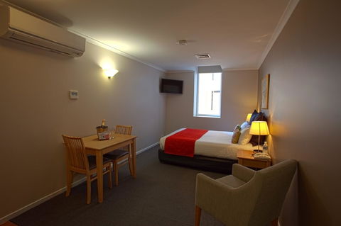 Hobart Waterfront Apartments - New South Wales Tourism  16