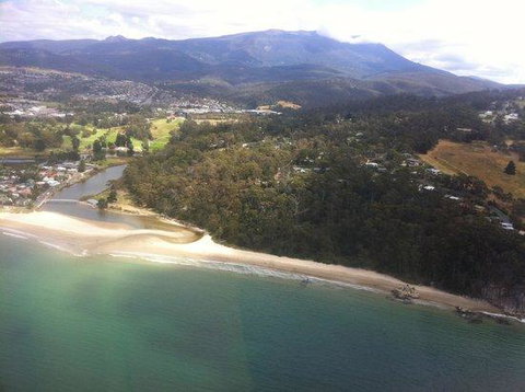 Kingston Beach-House Retreat - New South Wales Tourism  3