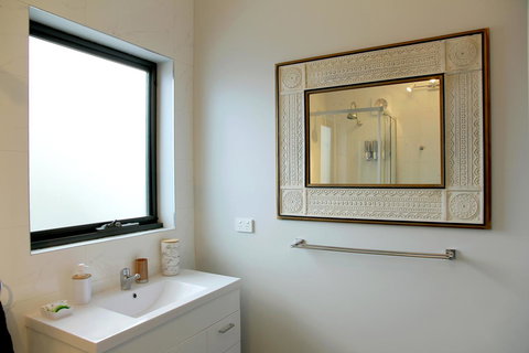 Kingston Beach-House Retreat - New South Wales Tourism  16