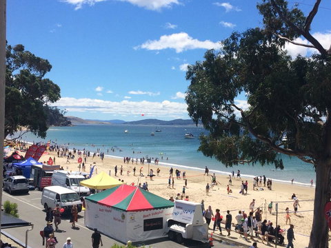 Kingston Beach-House Retreat - New South Wales Tourism  4