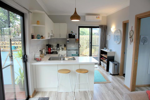 Kingston Beach-House Retreat - New South Wales Tourism  20