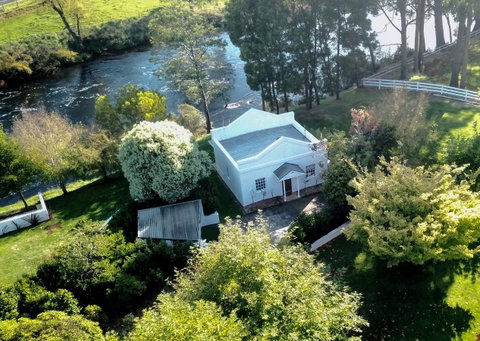 Forth River Cottage - New South Wales Tourism  0