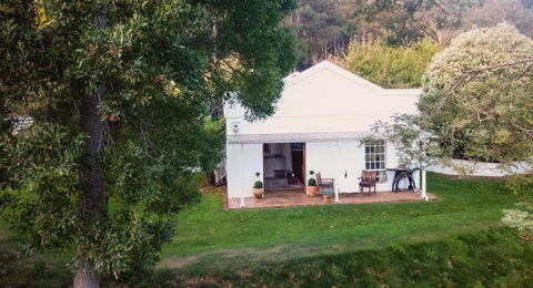 Forth River Cottage - New South Wales Tourism  8