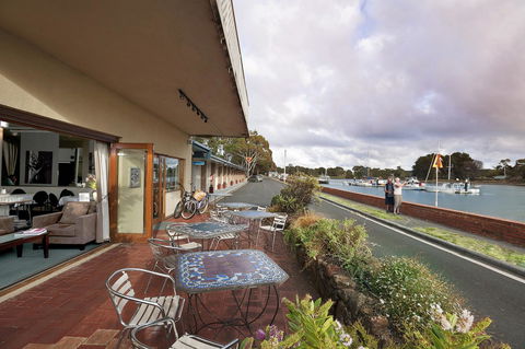 The Waterfront Wynyard - New South Wales Tourism  3