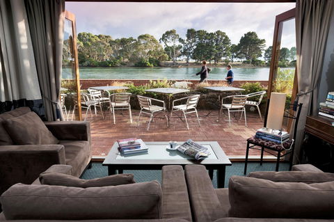 The Waterfront Wynyard - New South Wales Tourism  8