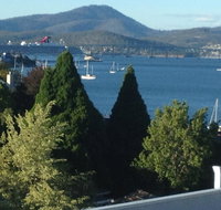 Reflections on the Bay - New South Wales Tourism 