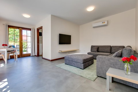 Rosehaven Cottage - New South Wales Tourism  4