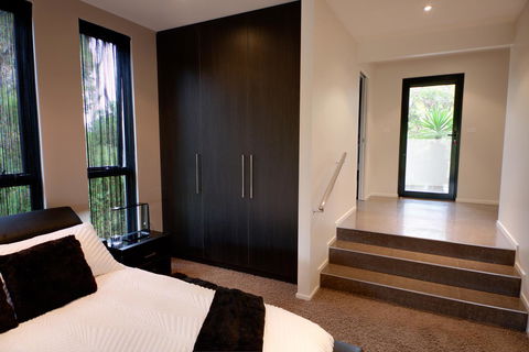 Amare Beachside Luxury - New South Wales Tourism  12