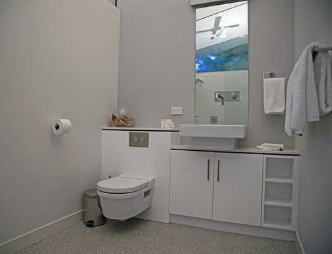 Eaglehawk Pavilions - New South Wales Tourism  24