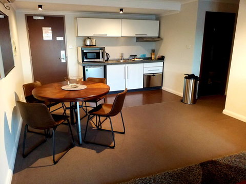 Hampden At Battery Point - New South Wales Tourism  6