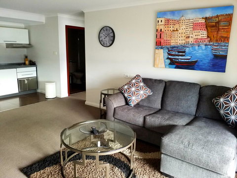 Hampden At Battery Point - New South Wales Tourism  3