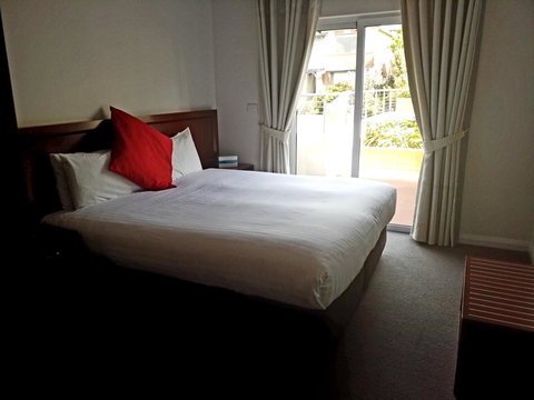 Hampden At Battery Point - New South Wales Tourism  23