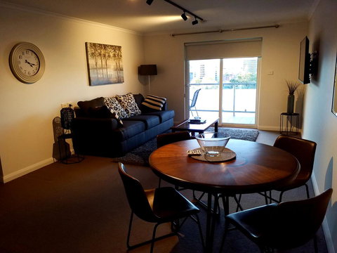 Hampden At Battery Point - New South Wales Tourism  7