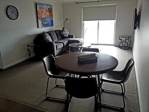 Hampden At Battery Point - New South Wales Tourism  12