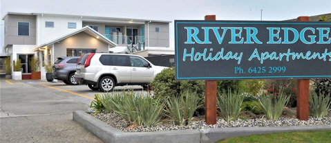 Ulverstone River Edge HolidayApartments - New South Wales Tourism  17