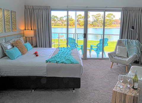Ulverstone River Edge HolidayApartments - New South Wales Tourism  0