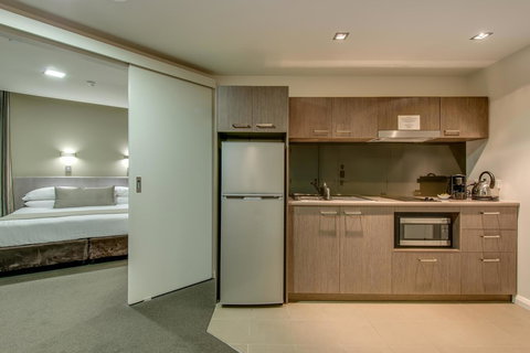 Mantra Collins Hotel - New South Wales Tourism  24