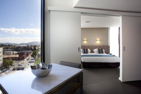 Mantra Collins Hotel - New South Wales Tourism  35