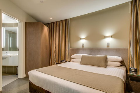 Mantra Collins Hotel - New South Wales Tourism  16